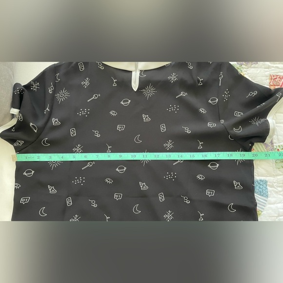 SIMON’S. TWIK. Size large - Picture 6 of 7